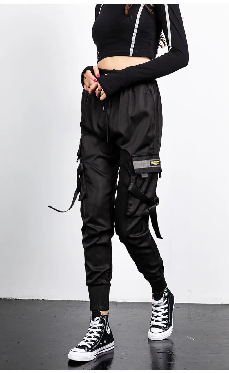 Description Picture 3 of itemWomen Fashion Streetwear Cargo Pants Black Ankle Length Elastic Waist Joggers Female Loose Trousers Casual Women Harem Pants