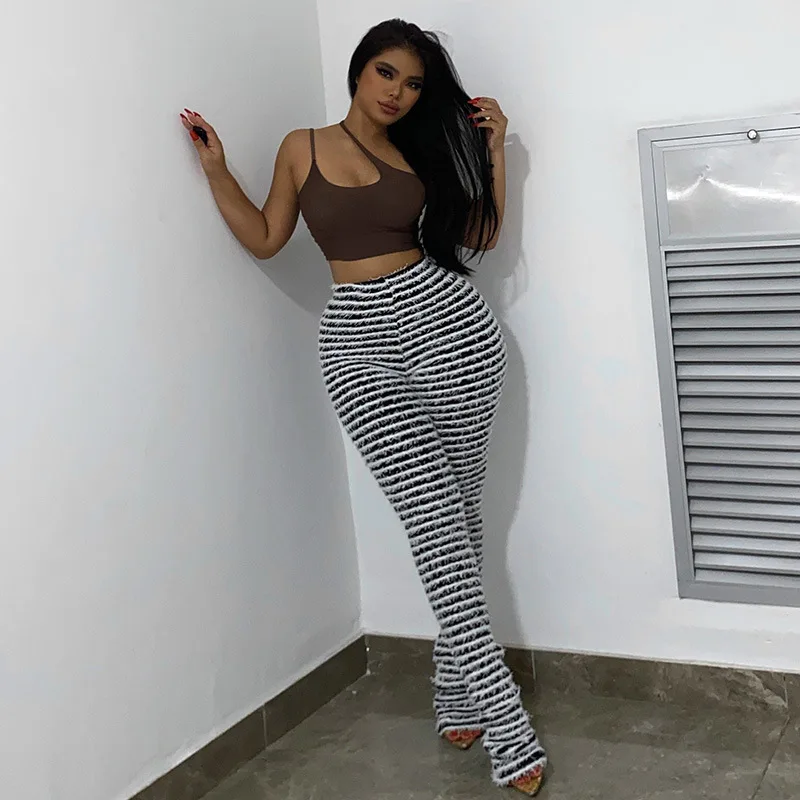 Description Picture 5 of itemBoozRey Y2k New Black and White Knitted Pants Women Bottoms 2023 Fashion Streetwear Extra Long High Waist Flare Pants Sweatpants