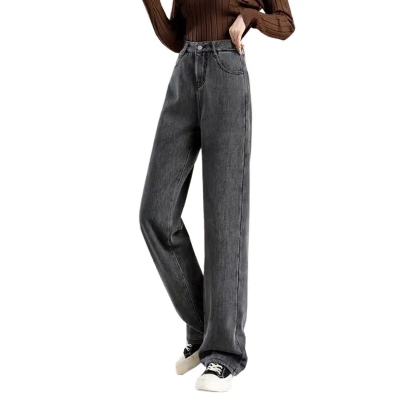 Slide image b8d6ad9b30e342b6bb838fa4d272618d