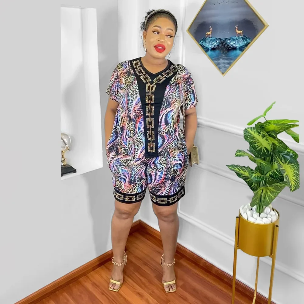 Description Picture 5 of itemCHYXSB 2022 Casual Street New Fashion Printed Round Collar Short Sleeve Top Elastic Short Pants Lady Two Piece Sets
