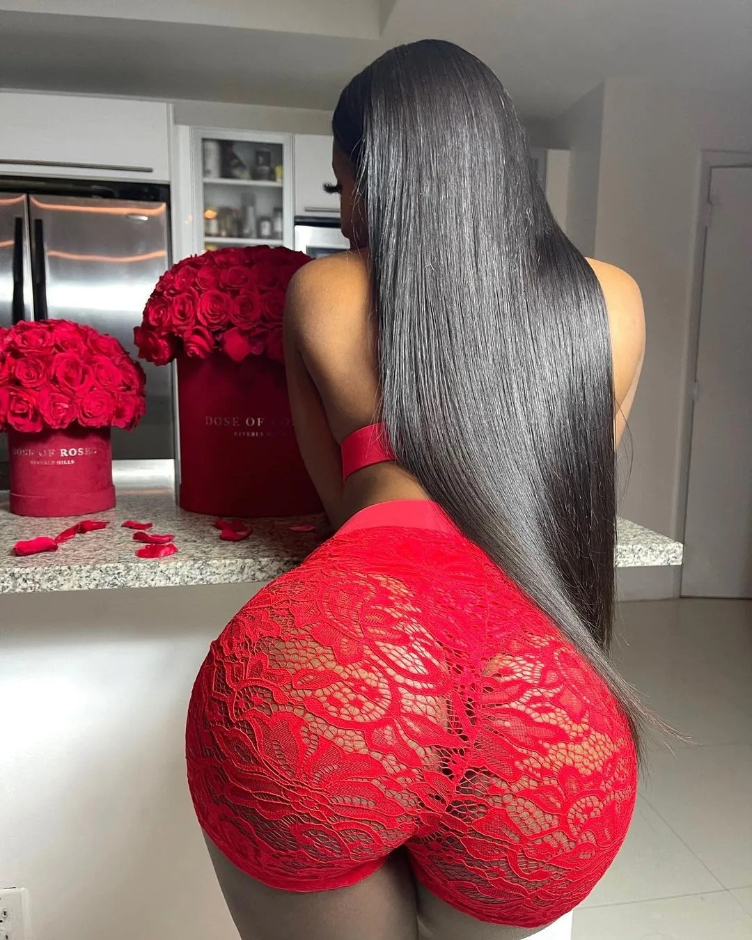 Description Picture 5 of itemWomen Sexy LaceTwo-piece Lingerie Set See-through Underwear and High Waist Panties Black/ Red/ White