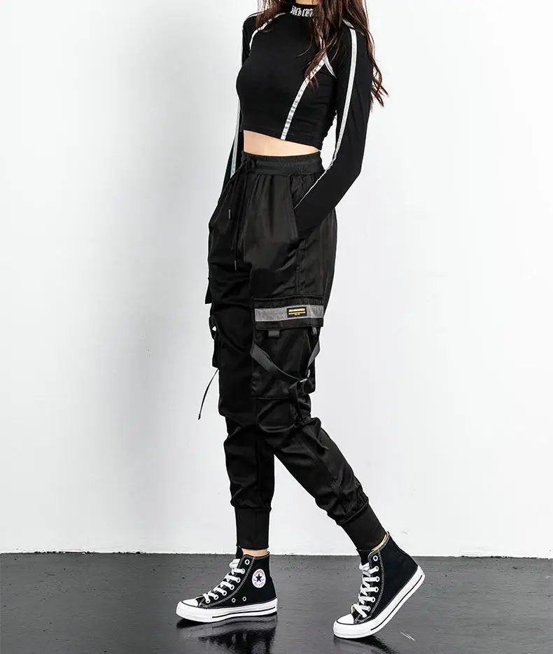 Description Picture 4 of itemWomen Fashion Streetwear Cargo Pants Black Ankle Length Elastic Waist Joggers Female Loose Trousers Casual Women Harem Pants