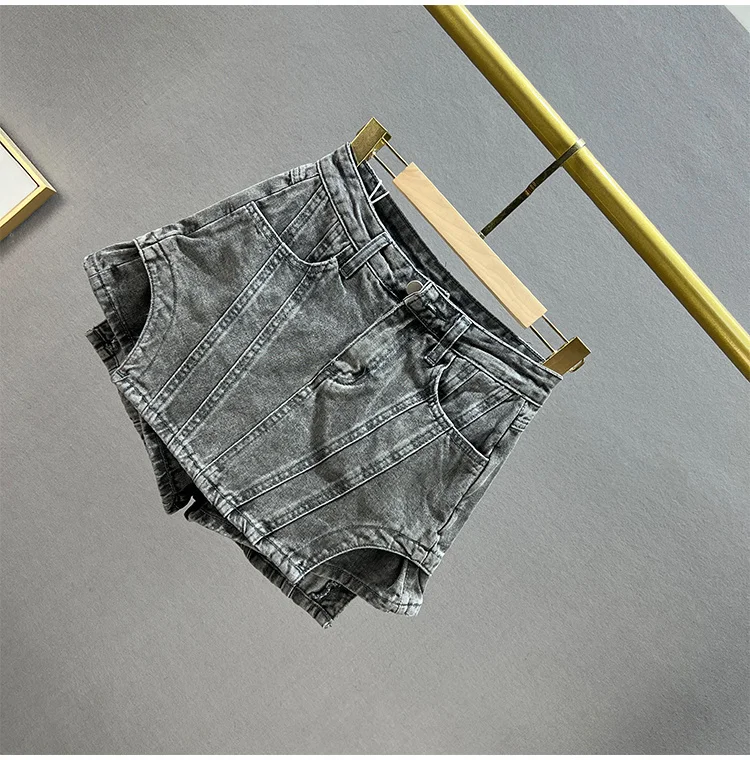 Description Picture 5 of itemDEAT Women Shorts New High Waist Fashion Spring Summer Personality Street Asymmetrical Denim Shorts Skirt 2023  11C248