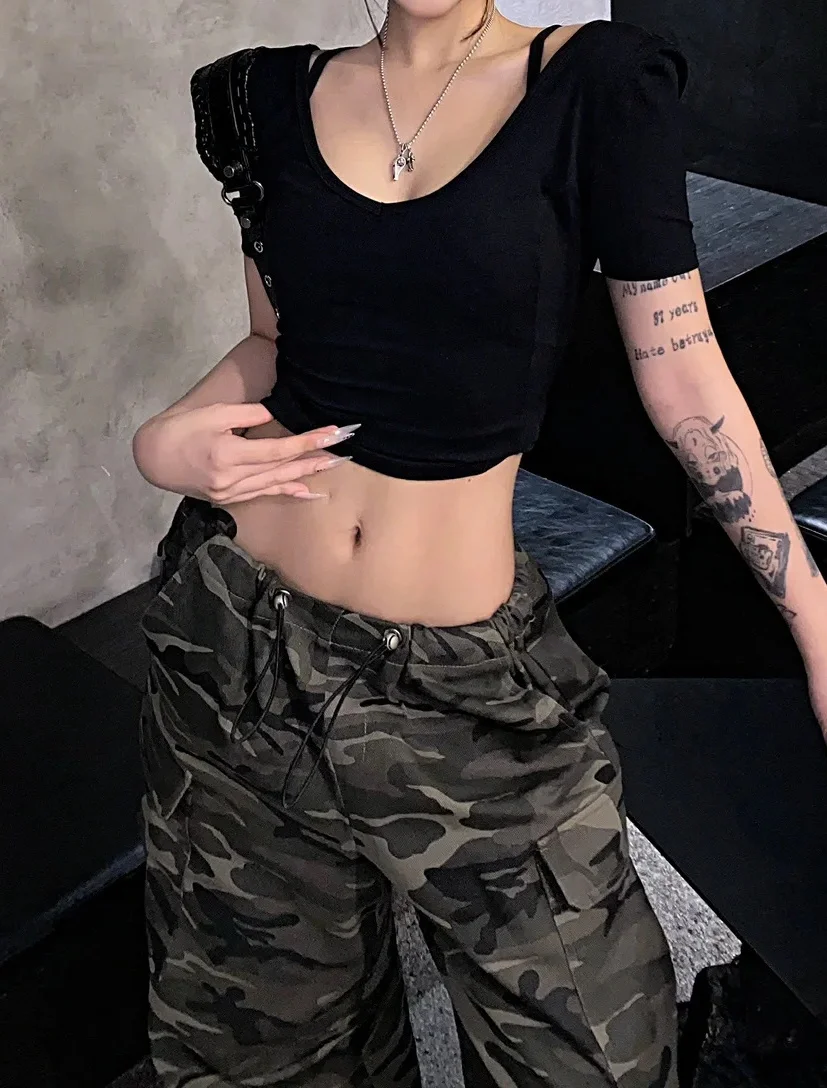 Description Picture 4 of itemDeeptown Y2k Camouflage Cargo Jeans Women Coquette Grunge Streetwear Baggy Parachute Pants Gyaru Trashy 2000s Vintage Trousers