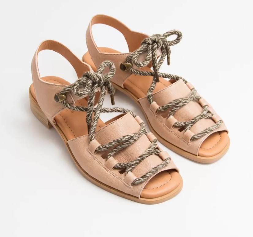 Slide image b063c34fe1cd41e6a59c4dd0e351347e