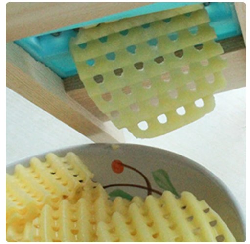 Description Picture 4 of itemWoodCraft SliceMaster: Solid Wood Potato Grid Slicer and Vegetable Grater - Corrugated Net Chopper, Cutter, and Wave Knife