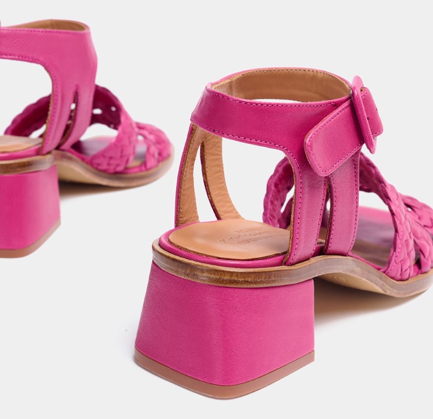 Slide image 3d70f465e6e940c5b9f01cb2698be565