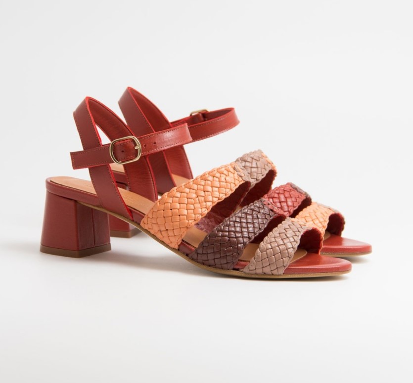 Slide image eb774162d05b4276b0167c24aa7723ff