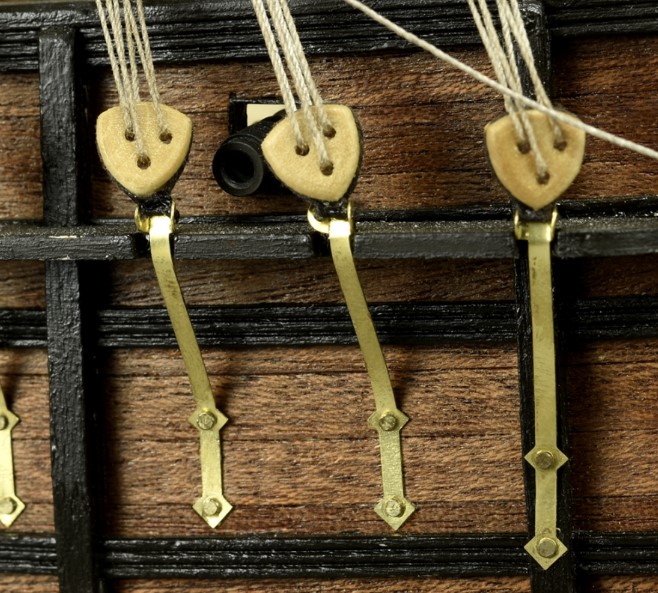 Chain-Plates in Metal for Deadeyes (1 Unit) on Ship Modeling