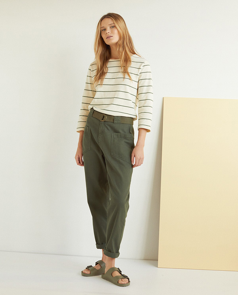 GREEN