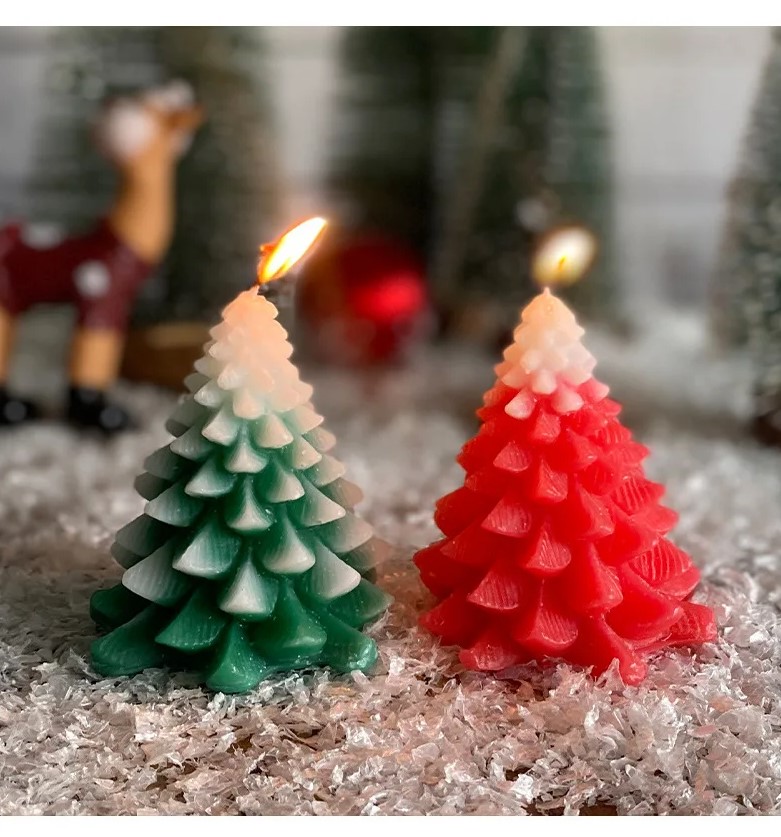 Christmas Tree Candle with Cedar Aroma - Perfect Festival Gift and Christmas Decoration