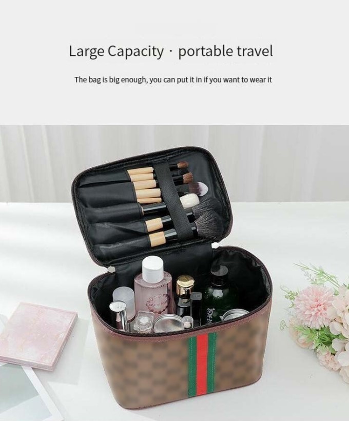 Description Picture 6 of itemCosmetic Storage Bag