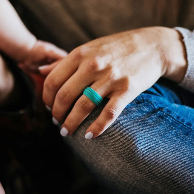 WarBLade 8MM Silicone Ring: Hypoallergenic Crossfit Flexible Rubber Wedding Band for Women and Men