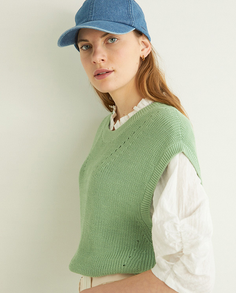 100% ORGANIC-COTTON KNIT VEST
