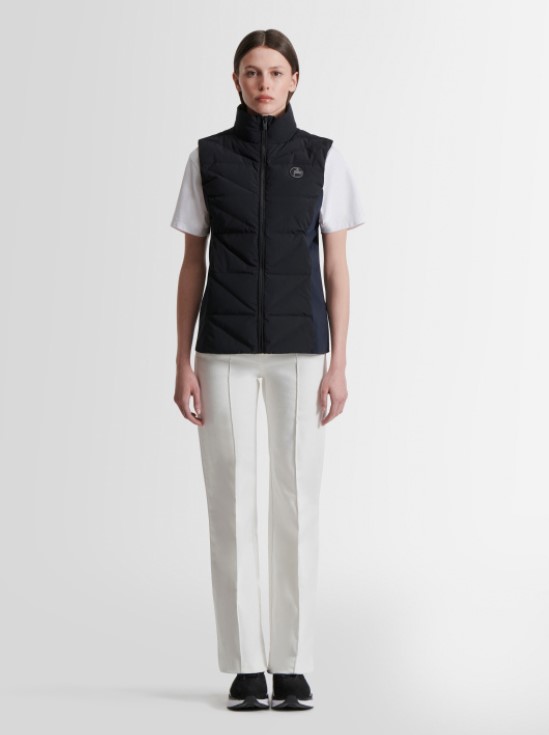 LEILA SLEEVELESS JACKET