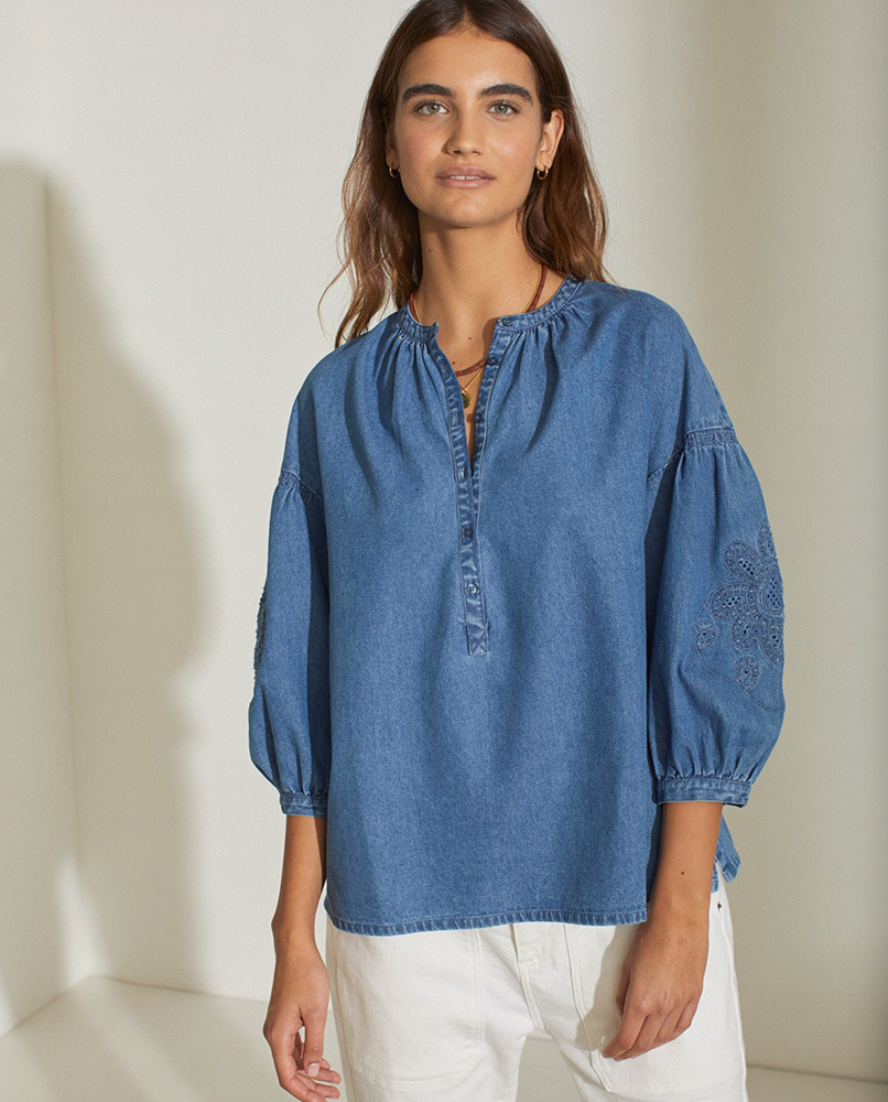 100% COTTON EMBROIDERED MAO-NECK SHIRT INDIGO