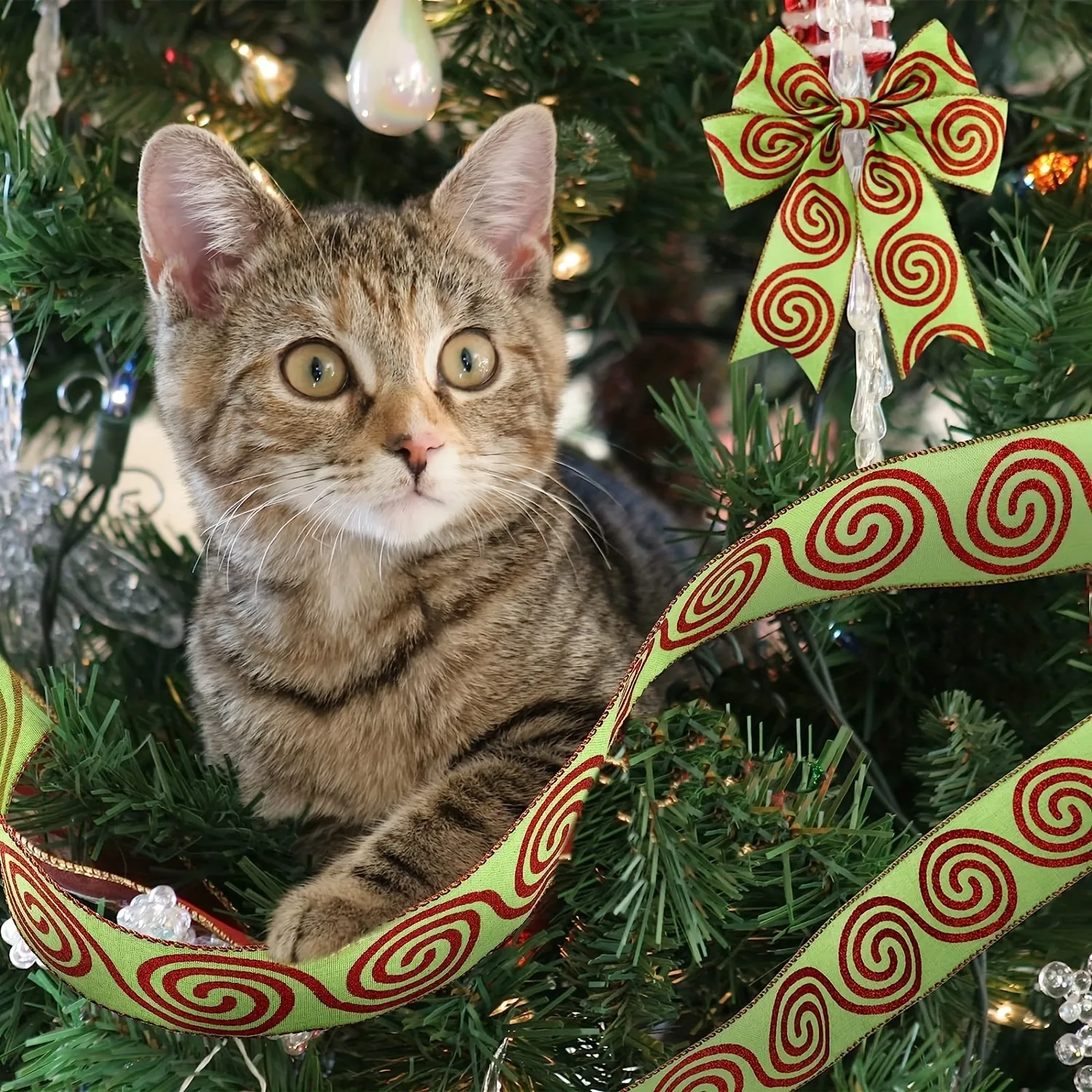 Christmas Glitter Stripe Burlap Ribbon, Festive Red and Green Wired Edge Ribbon for Holiday Decorations and DIY Crafts