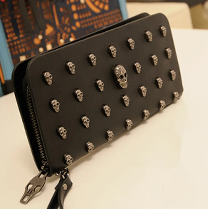 Description Picture 2 of itemWomen's Skull Head Handheld Long Wallet in Black, A Stylish Mobile Wallet with Credit Card Clip and Wrist Strap