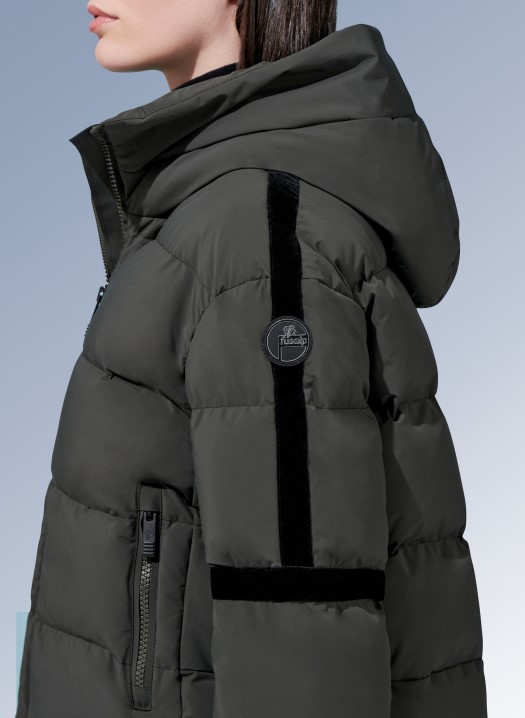 Slide image 6a604d3802f4488b94e4e85065e20fc9