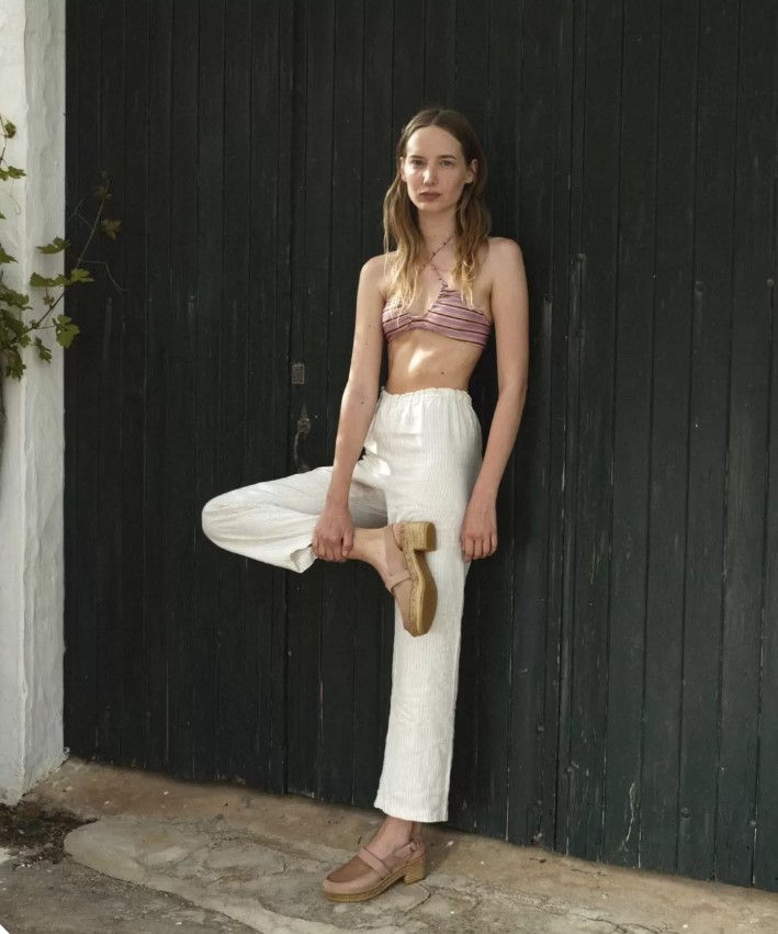 Slide image c34ff26bcdae428da420e6bfc2553812