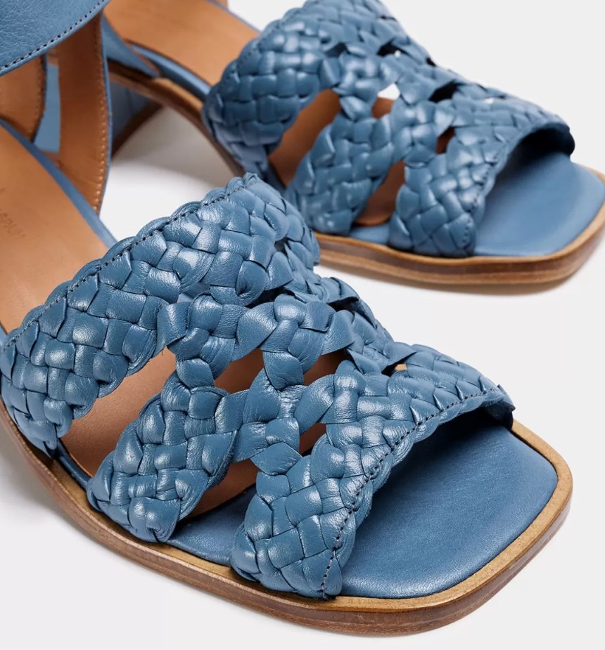 Slide image d7fff1b482564a329556b7c25d10a73e