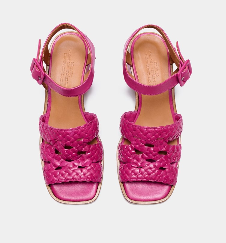 Slide image 271f083cfa1d4da4bf768994be4e2f4c