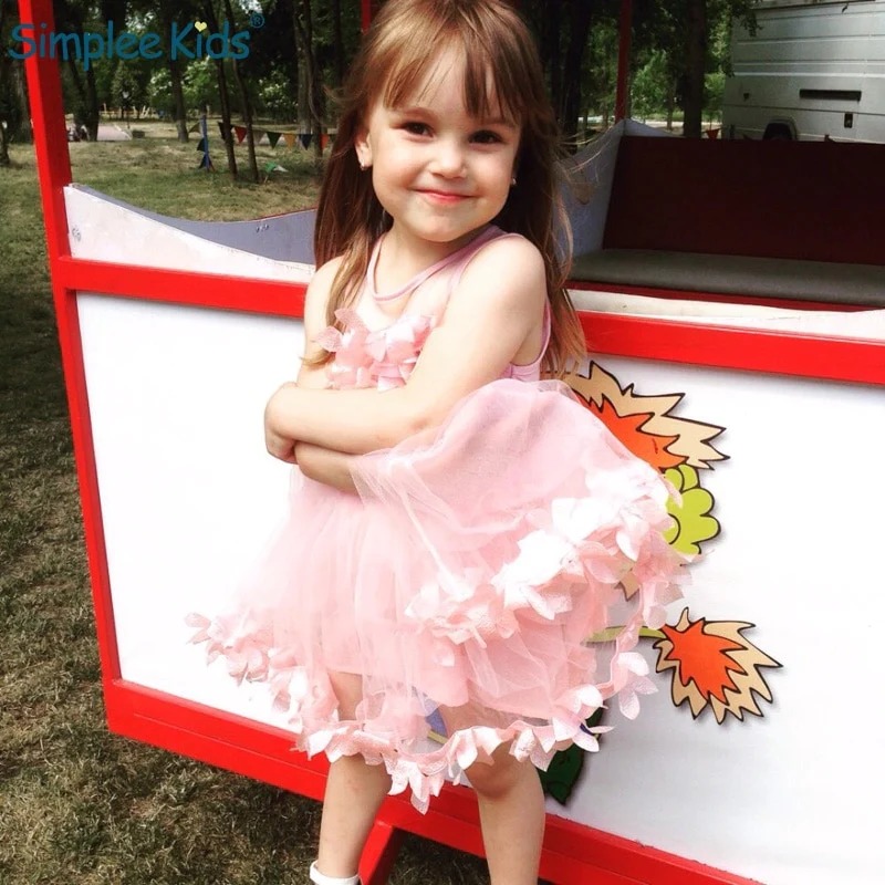 Slide image e2fdccb9bab8452cbf077bee4ebb56d1